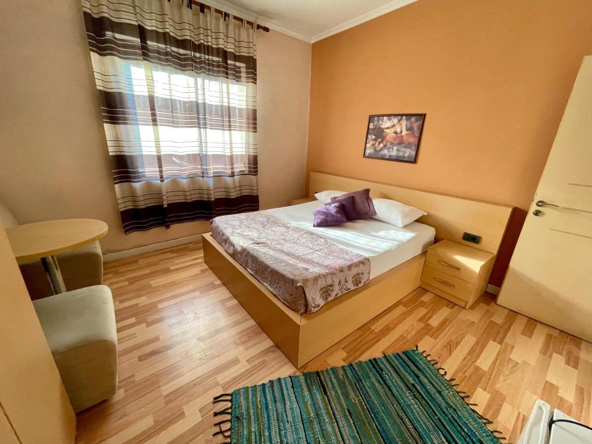 Algo Hotel Tirana Exterior photo